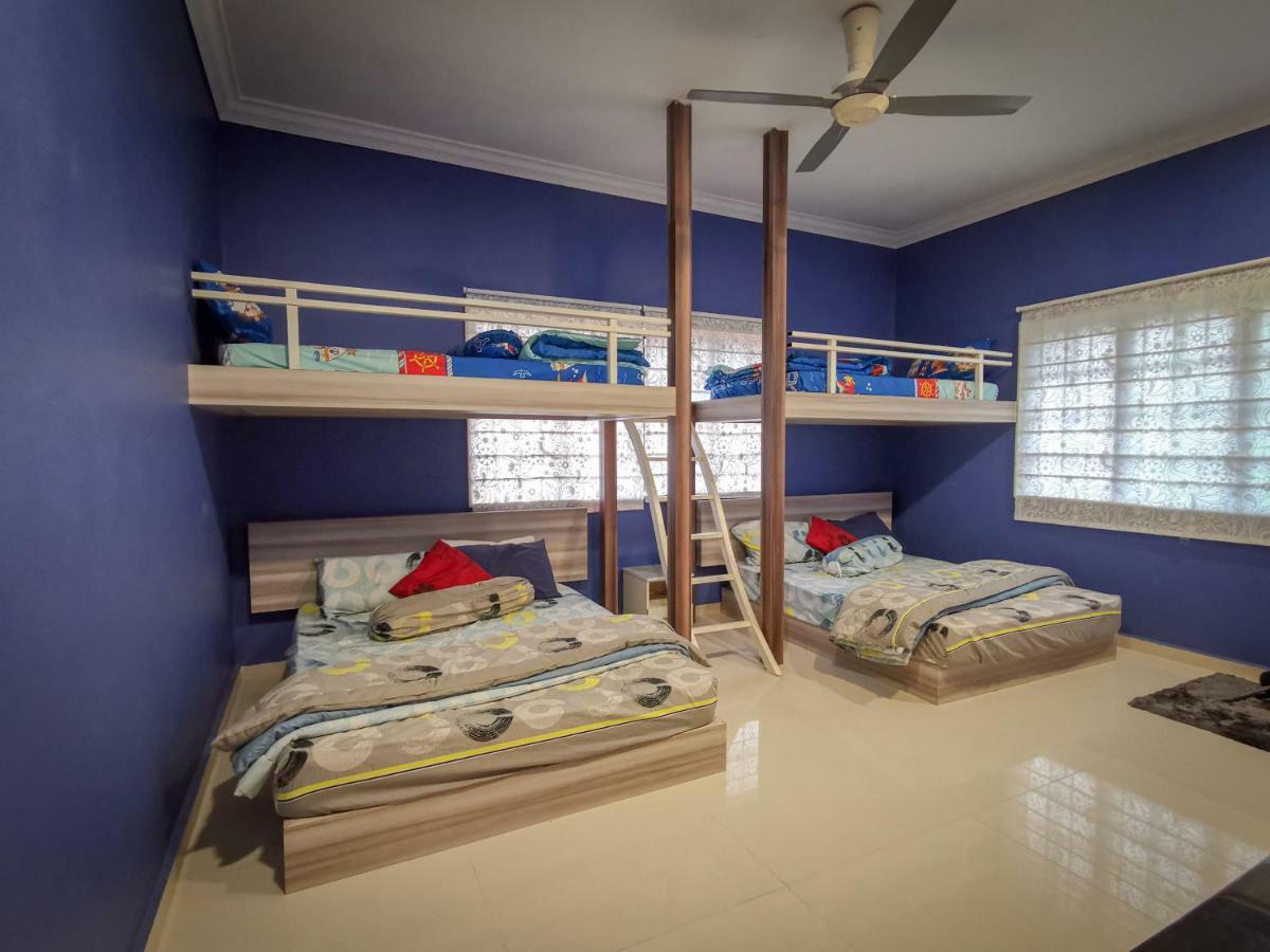 Ria Homestay Johor Bahru Esterno foto