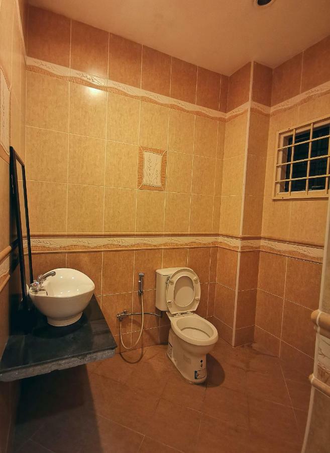 Ria Homestay Johor Bahru Esterno foto