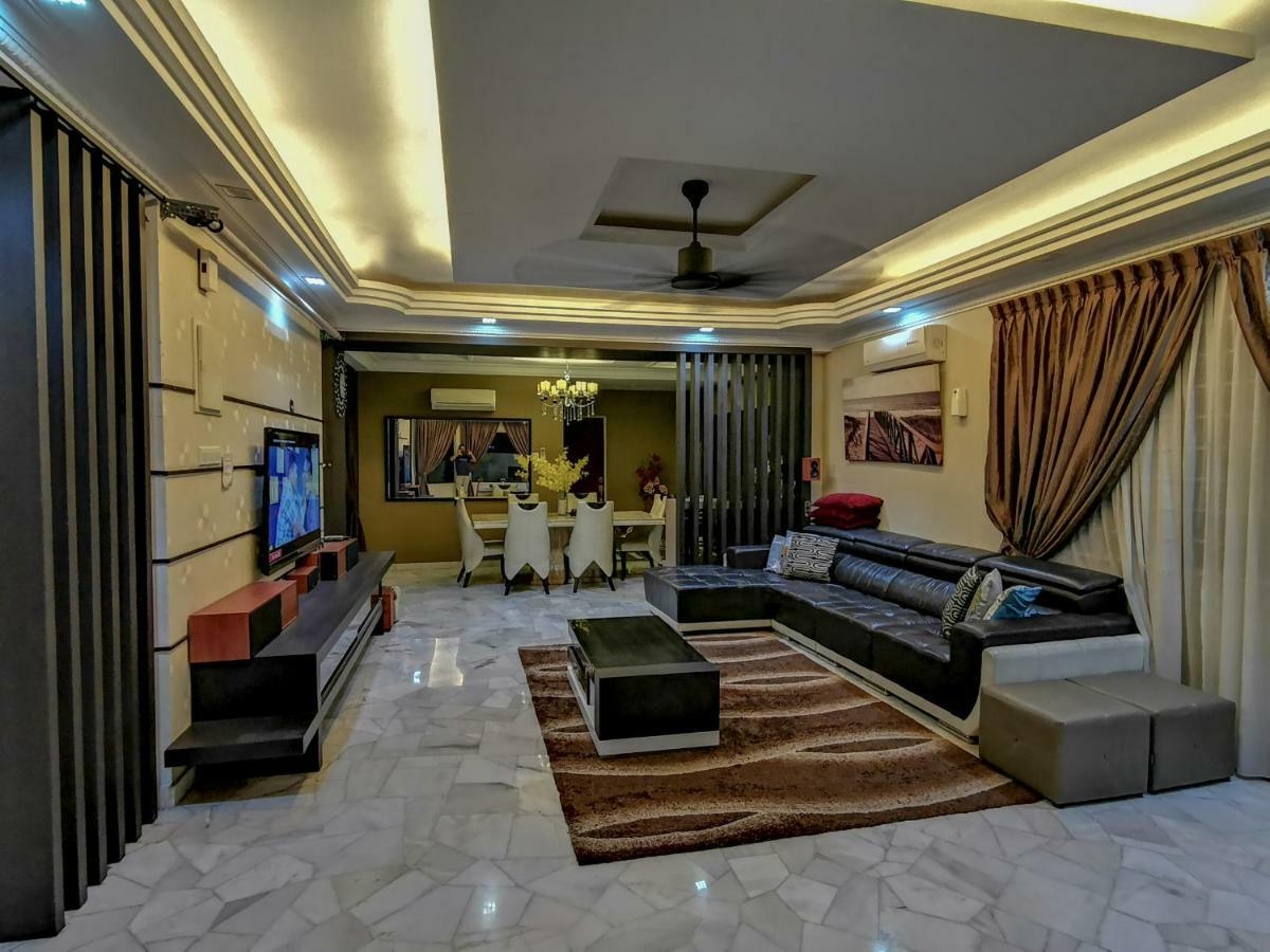 Ria Homestay Johor Bahru Esterno foto